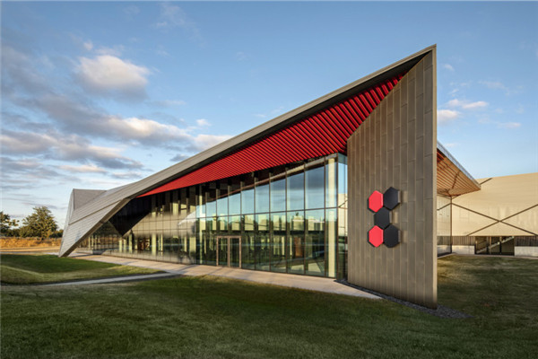 金屬復(fù)合瓦