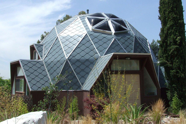 金屬?gòu)?fù)合瓦建筑