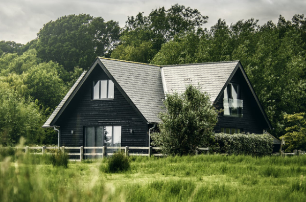 金屬復(fù)合瓦建筑