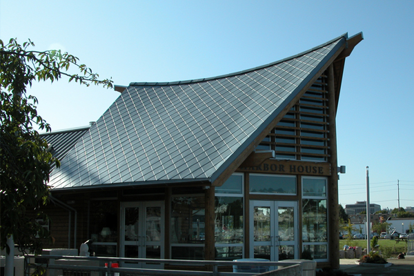 金屬復(fù)合瓦建筑