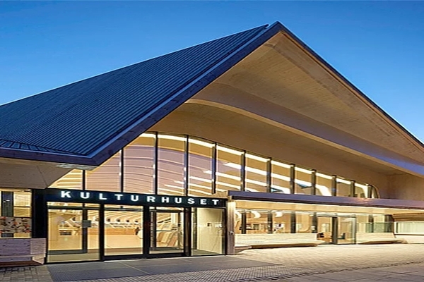 金屬復(fù)合瓦建筑