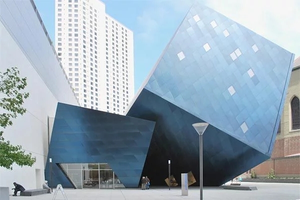 金屬復合瓦建筑