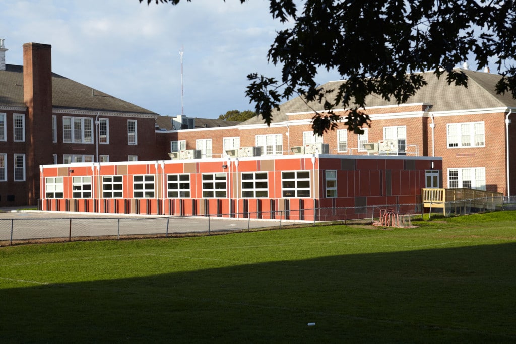 金屬?gòu)?fù)合瓦