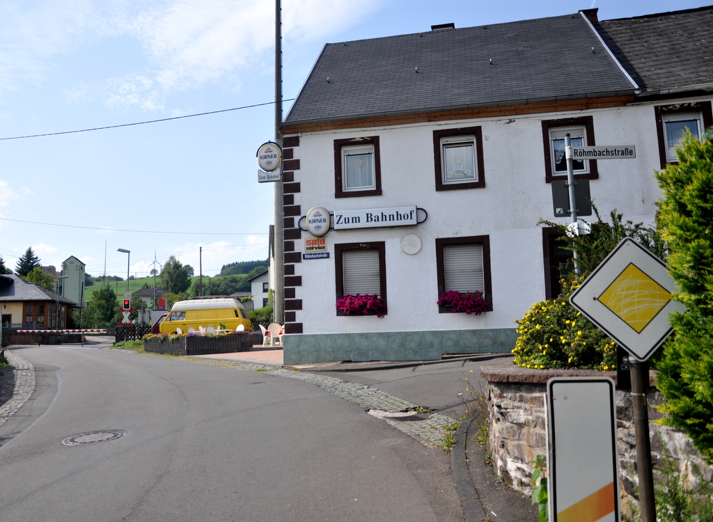 金屬復(fù)合瓦