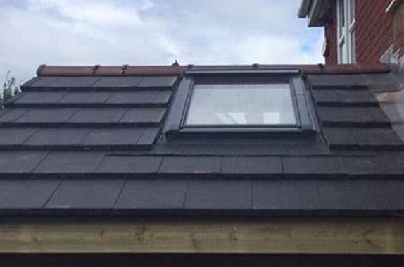 金屬復(fù)合瓦