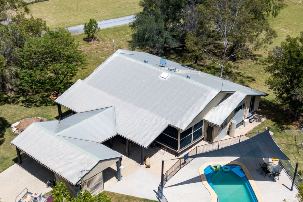 金屬?gòu)?fù)合瓦