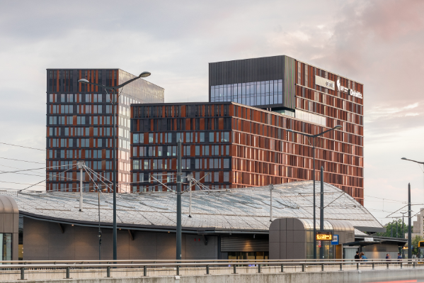 金屬?gòu)?fù)合瓦