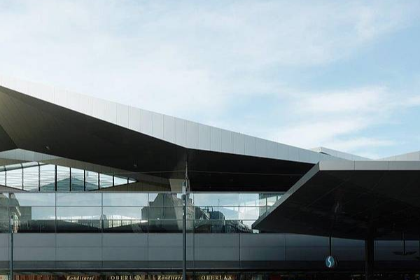 金屬?gòu)?fù)合瓦