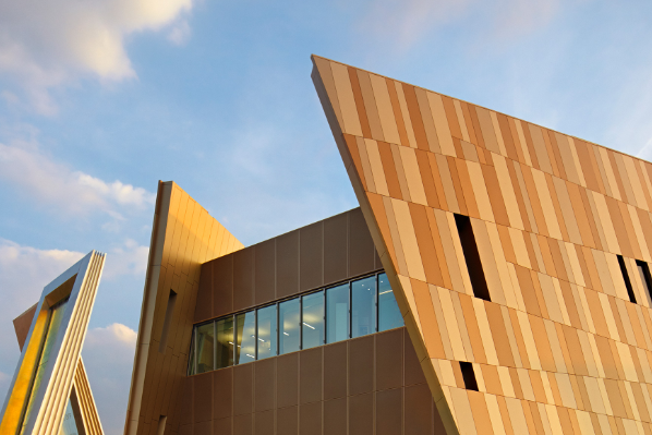 金屬?gòu)?fù)合瓦